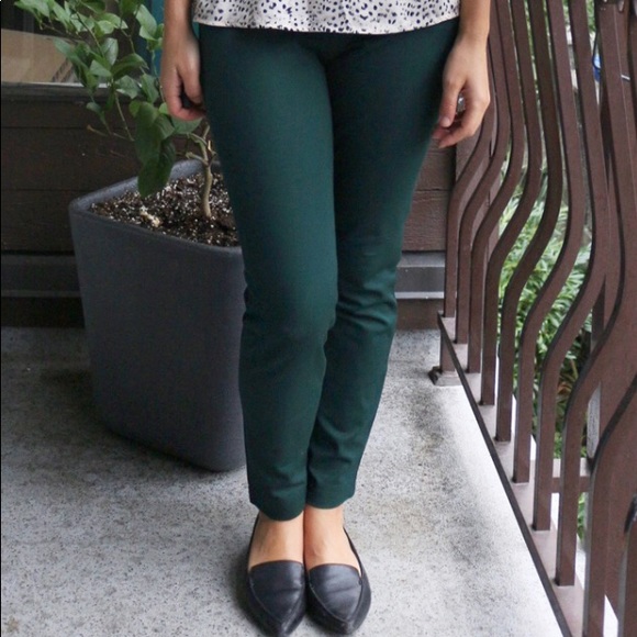Old Navy Pants - Old Navy Pixie Pants
